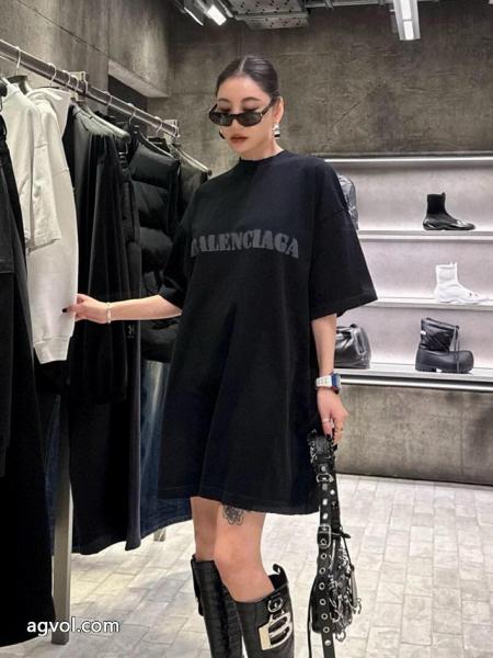 ブランド 通販店t恤めちゃくちゃお得 期間限定特別価格 人気急上昇balenciaga. 1