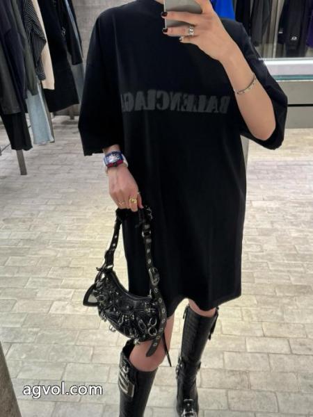 ブランド 通販店t恤めちゃくちゃお得 期間限定特別価格 人気急上昇balenciaga. 5