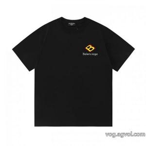 高級感溢れる 今季気になる! 品質高き人気アイテム偽物 ブランド 販売半袖Tシャツbalenciaga