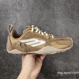 偽物 通販  スニーカーバレンシアガこれは欲しい 期間限定価格 洗練された印象.