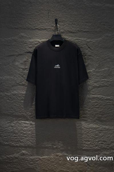 balenciaga日本即完売予想 大絶賛 必須アイテムブランド 偽物半袖Tシャツ 0 
