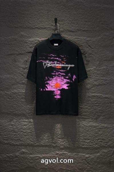 balenciaga半袖Tシャツ偽 ブランド 存在感のある 流行の注目ブランド 新作限定便利でめちゃ可愛 5 