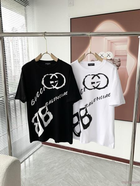 ブランド 偽物 通販半袖Tシャツバレンシアガ人気爆発 COOLなデザイン 海外限定!! 0 