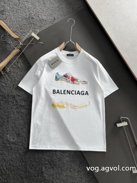 コピー 品 販売大人可愛い 好感度265％ 贅沢な逸品バレンシアガ半袖Tシャツ 0 