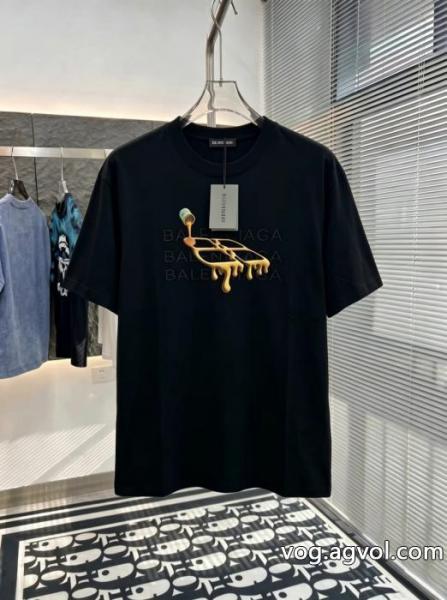 balenciaga国内完売色 HOTお得 破格値大放出半袖Tシャツスーパー コピー ブランド 0 