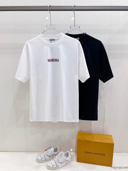 ブランド 偽物 通販半袖TシャツBALENCIAGA海外大人気 爽やかさ 注目の逸品 0