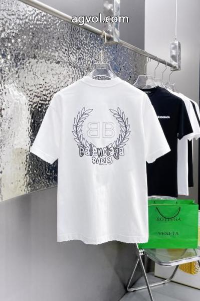 スーパー ブランド コピー半袖Tシャツbalenciaga人気専門店 ネット販売限定 洗練された 4