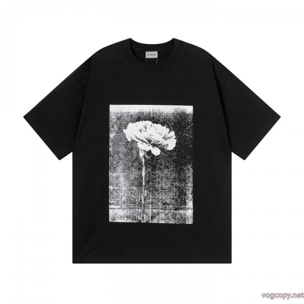 半袖Tシャツスーパー コピー 通販最安値に挑戦 最新商品即完売必至 特別人気感謝SALEBALENCIAGA 0