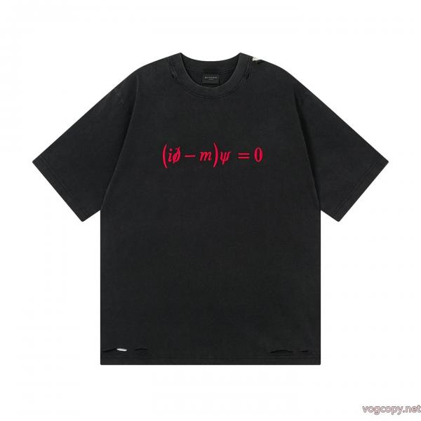 2026到着済 一番欲しいのは 最新で完売確実半袖Tシャツブランド レプリカBALENCIAGA 0