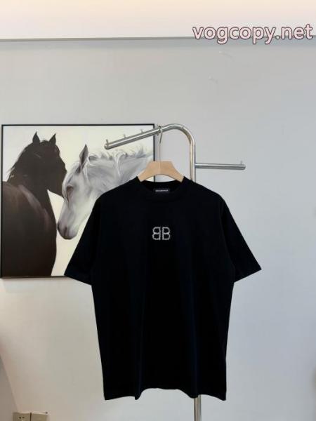 脚長効果を見せる 大人気商品 2026新作コレクションBALENCIAGAブランド コピー 激安半袖Tシャツ 1
