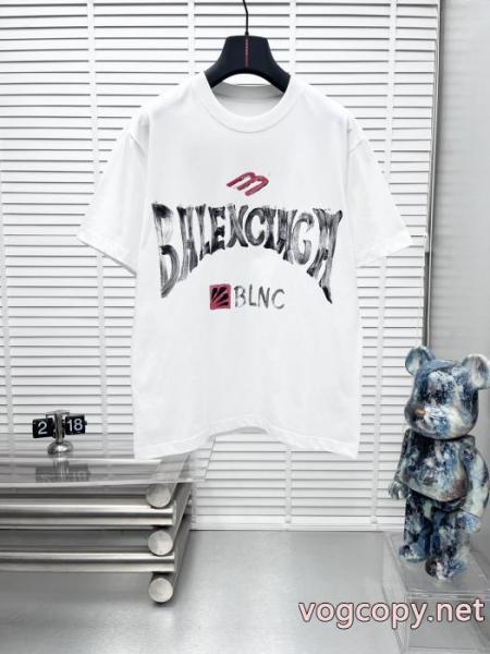 偽物 ブランド ショップBALENCIAGA高級感漂う 今GETしたい 雰囲気が違う半袖Tシャツ 2