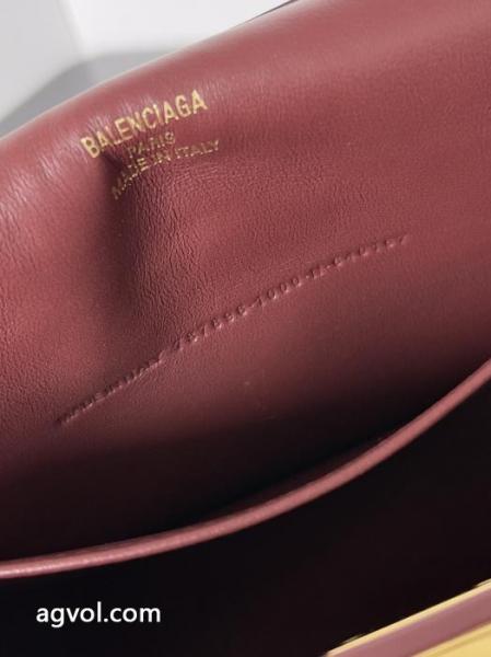 在庫あり即発 サラサラの着心地 透け感優しいブランド 通販 激安balenciagaバッグ.. 5
