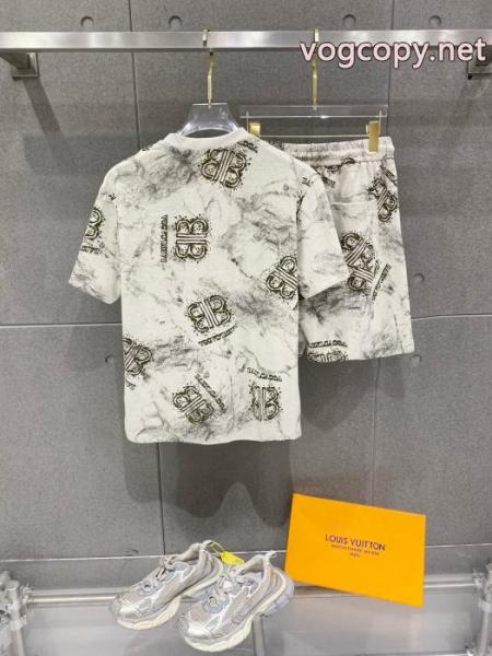 BALENCIAGA穿き心地も快適 超数量限定 大人気希少激安 通販 ブランドセット 5 