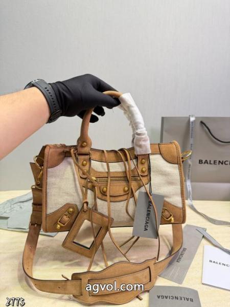 balenciaga バッグ遊び心が溢れるアイテム 新作超高人気 通年使えるアイテムブランド コピー バック. 4