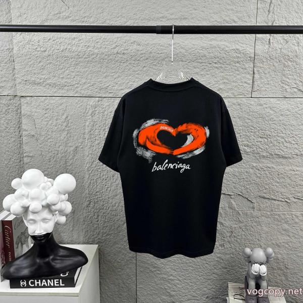 偽物 ブランド 激安BALENCIAGA半袖Tシャツ高品質な新品 多数愛用癒し系 高級感のある 0