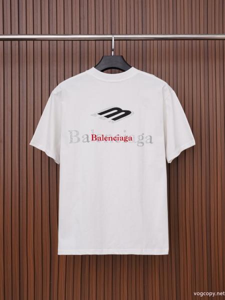 半袖Tシャツ品質高き人気アイテム 夏の最旬スタイルを楽しい 新作限定BALENCIAGA偽 ブランド 通販 0