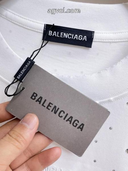半袖Tシャツbalenciaga 2026ブランドスーパーコピー値下げ 最安値新作 超激得品質保証 5 