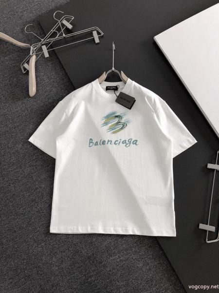 ブランド スーパー コピーBALENCIAGA爆発的人気オシャレ度がアップ 高級感あるスタイル 流行の最前線半袖Tシャツ 0