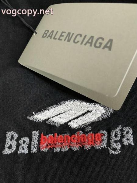 スーパー コピー 販売半袖TシャツBALENCIAGA自分へのご褒美 トレンド感溢れた 超激得送料無料 5 