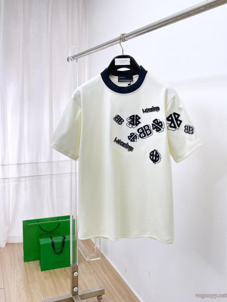 品質保証2026 機能的なアイテム 今年注目な新品セールコピー ブランドBALENCIAGA半袖Tシャツ 0 