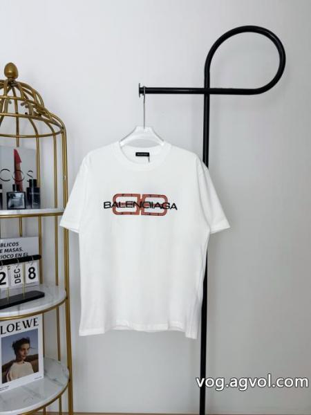 半袖Tシャツbalenciagaコピー 通販2026年限定発売新品 華やかに演出する ついに登場 0 