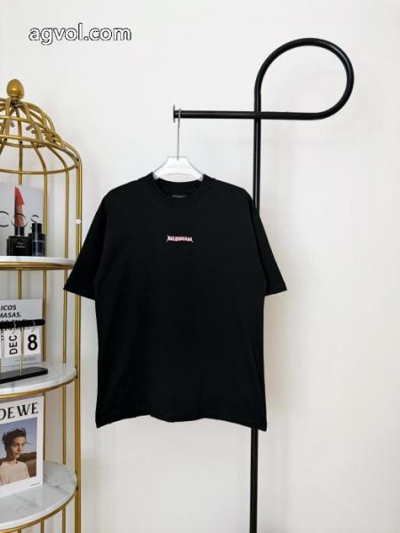 最安国内発送 爆買い2026 安値バレンシアガ半袖Tシャツブランド コピー 5 