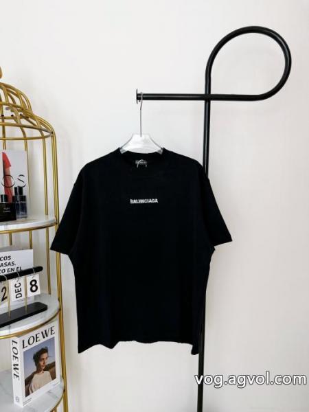 コピー 商品 販売定番の人気ブランド 品薄お早めに 即発送OKbalenciaga半袖Tシャツ 0 
