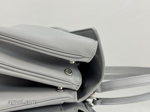 balenciagaバッグブランド コピー ショップ日本即完売予想 話題人気商品 26-26AW. 5 