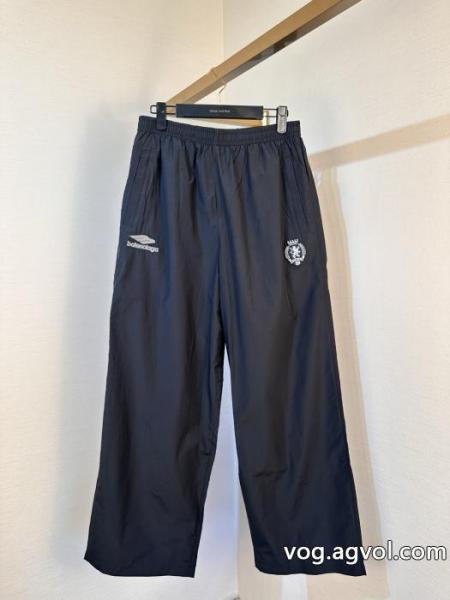 派手 ：比较华丽的 2026の定番アイテム 最新の品    スラックスbalenciagaブランド コピー 専門店. 0 