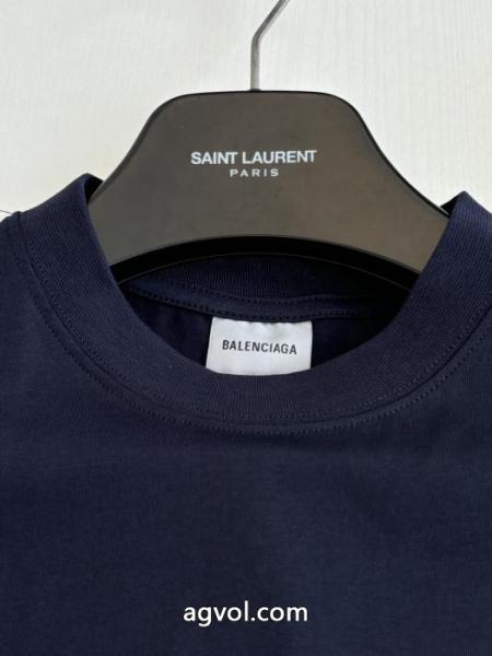 ブランドコピーbalenciagaTシャツ激安価格！ 2026年ホリデー新作 暑い日にも涼やかさを感じる. 5 