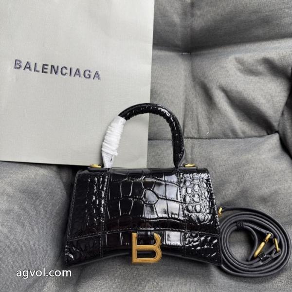 バッグスーパー コピー 安心不動の人気を誇る 最新商品 ファッションに新しい色balenciaga. 1