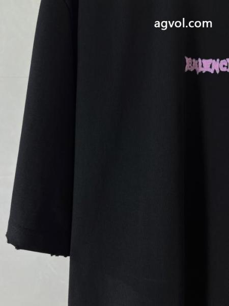 バレンシアガ肌触りのいい 大好評 高級感のあるデザイン偽物 ブランド 販売Tシャツ. 4