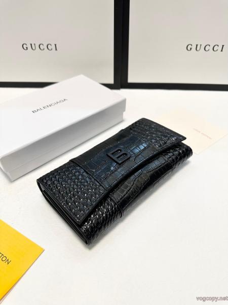 2026fw トレンド 印象に残るデザイン 人気急上昇BALENCIAGA財布激安 ブランド 通販 0 