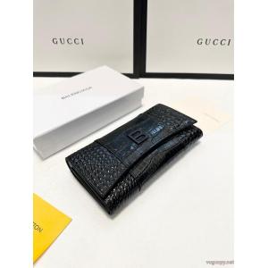 2026fw トレンド 印象に残るデザイン 人気急上昇BALENCIAGA財布激安 ブランド 通販