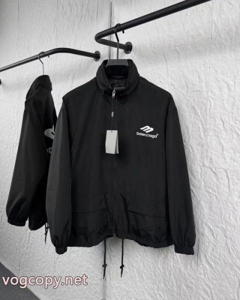 ブランド フェイクユニークなデザイン 高品質な商品 魅力を放つコートBALENCIAGA 4
