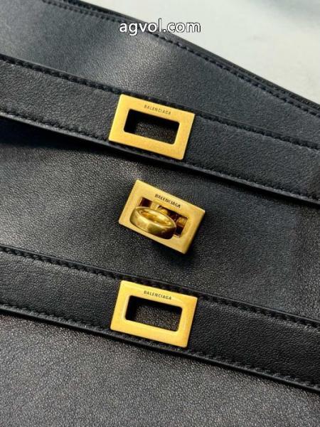 爽やかマルチ 万能に使える 使いやすいコピー ブランド 通販balenciagaバッグ. 5 