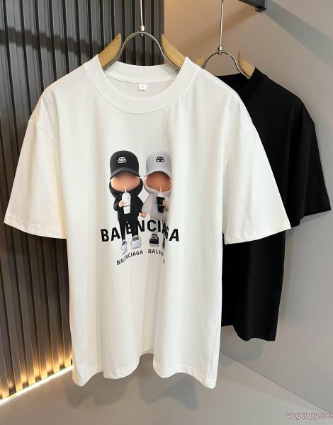 半袖Tシャツ着まわし力抜群 人気急上昇中 雑誌掲載ブランド偽 ブランド 通販BALENCIAGA 0 