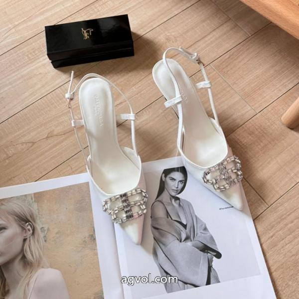 balenciagaブランド スーパー コピーサンダルお得安い おしゃれ上級者に着 最高品質. 2