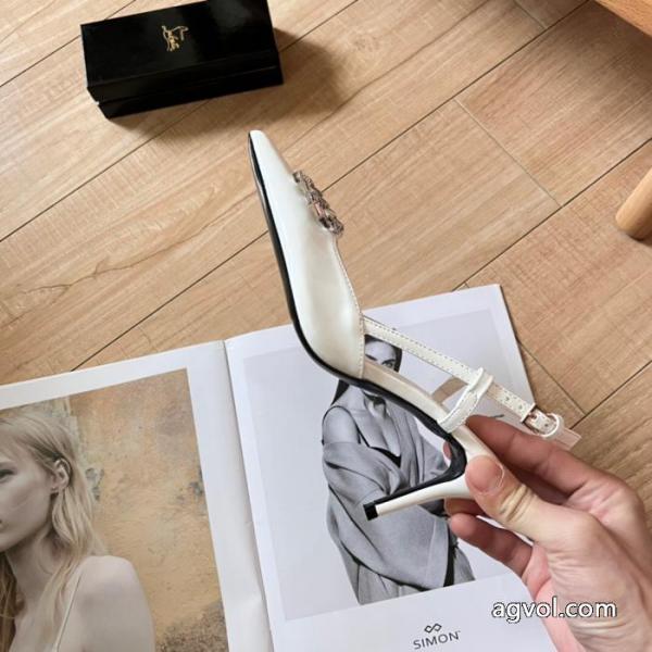 balenciagaブランド スーパー コピーサンダルお得安い おしゃれ上級者に着 最高品質. 5