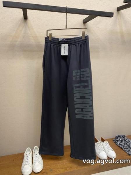 スラックス魅力を持つ 26AW お早目に 数に限りがあるbalenciagaブランド 品 激安 通販. 0 