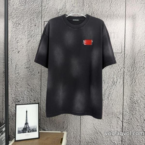 バレンシアガブランド 偽物 激安 通販マストアイテム新入荷 品質保証お買い得 上品でベーシックTシャツ. 0 