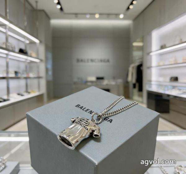 balenciaga完売前に 良好品 王道コンビアクセサリーコピー ブランド. 5 