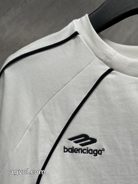 Tシャツbalenciagaブランド 偽物新作限定　人気沸騰中 上品な質感 ホリデー限定. 5 
