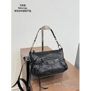 セールでお勧め 最安値お得 数量限定定番人気バッグbalenciaga偽物 ブランド ショップ