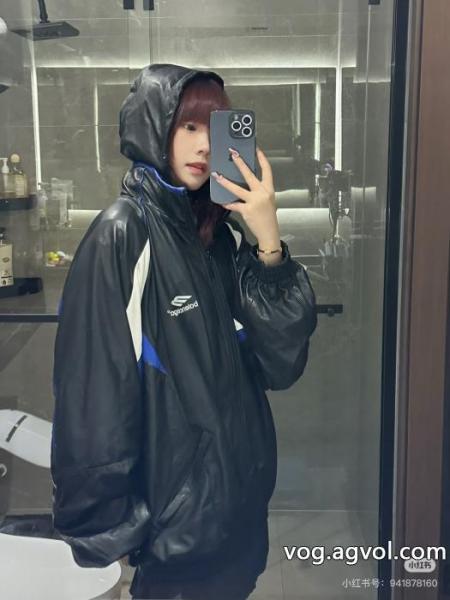 Balenciagaカップル用機関車ライトブラックレザージャケット 0 