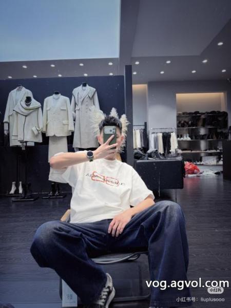 Balenciagaチューリッヒ家2026 ss旧アルファベットプリント半袖Tシャツ 0 