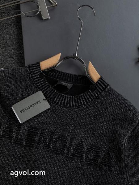 Balenciagaパリの旧家BALENCIAGA 2026 ss秋冬セーター 1