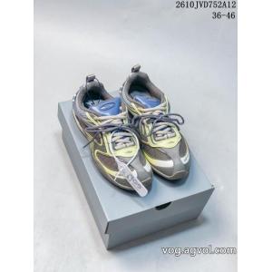 Balenciagaレトロメッシュのお父さん靴